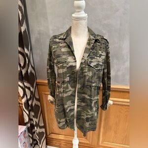 Pistola Camo Shacket with Rhinestones. Size XS. GREAT Condition